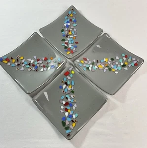 (4) Schmelzglas Studio Art 5,5" gebogen quadratisch Vorspeisen-/Dessertteller, signiert - Bild 1 von 22