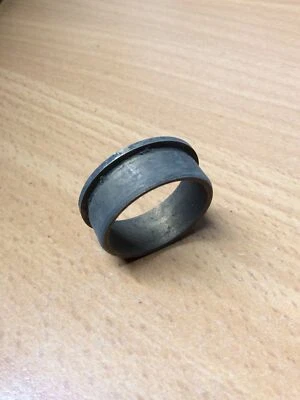 BSA C10/11 1939-53 Cubierta de sincronización del árbol de levas Bush Genuino BSA Repartido 29-2135 Foto 1 de 2