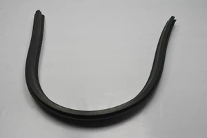 Audi A6 C7 4G 2011 2015 Motorhaube Gummidichtung Wettergriff 4G0823723 - Bild 1 von 5