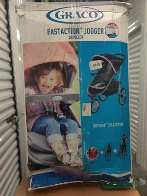 Graco FastAction Fold Jogger Travel System; Gotham Fashion; Stroller - Image 1 of 4