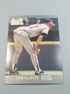 1991 Fleer Ultra Tom Glavine #5 Baseball Card VG+ (B13)