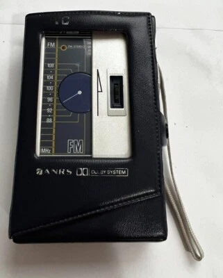 Reproductor de casete estéreo JVC CQ-F2 Foto 1 de 4