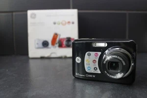 GE C1440W 14.1MP Compact Digital Camera - black - Picture 1 of 9