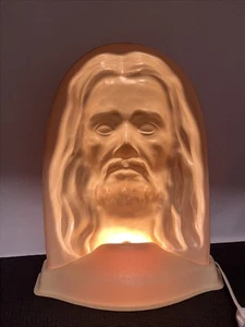 Luz nocturna de mesa vintage de plástico 3D rostro de Jesús te sigue 13x10x6 - Imagen 1 de 18