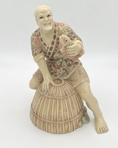 Vintage 80er Japanische Fischer Figur Resin Okimono Stil Handbemalt Signiert - Bild 1 von 8