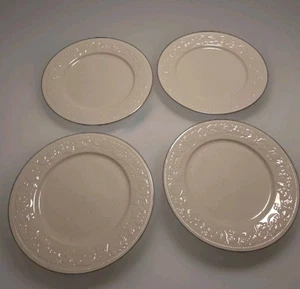 Farberware Calais 4173 weiß mit 22K Goldband Speiseteller 10,5" 4er Set unbenutzt - Bild 1 von 3