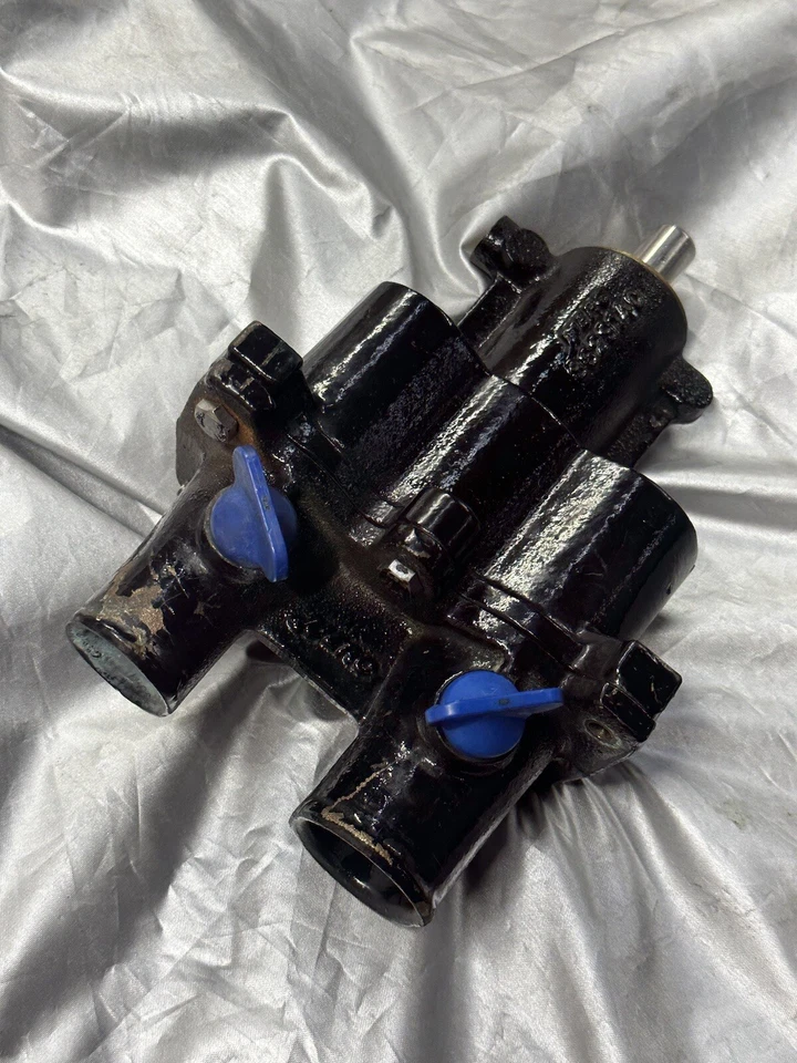 MerCruiser Bravo Raw Sea Water Pump 4.3L 5.0L 5.7L 350 Mag Mpi 862814C 8M0139994 - Image 1 of 4