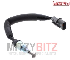 REAR DIFF LOCK POSITION SWITCH FOR MITSUBISHI L200 K74T Series 3 2.5TD - Picture 1 of 6