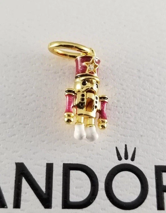 正品全新潘多拉 2025 假日胡桃夹子吊饰可移动 763583C01 — 第 1/4 张图片