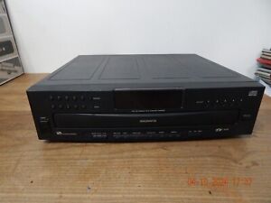 Magnavox CDC-745 Five Disc Carousel CD Player / Changer No Remote Tested
