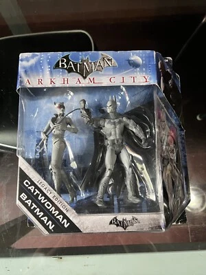 Figuras Variantes Videojuego CATWOMAN & BATMAN Batman Arkham City DC Legacy 2012 Foto 1 de 4