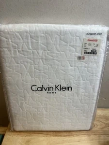 New Calvin Klein Home European sham￼Sham White  26x26in     r21 - Picture 1 of 3