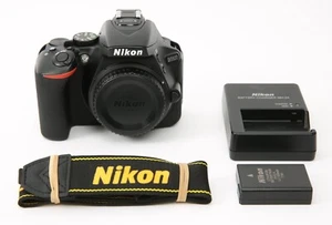 Nikon D5600 24,2 megapixel fotocamera reflex digitale - nero (solo corpo) 825 otturatori - Foto 1 di 11