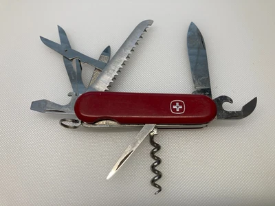 Retired Wenger Forester 85mm Red Swiss Army Knife - Image 1 of 2