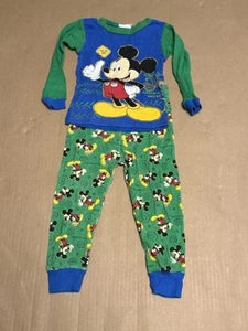 Mickey Mouse 2T Boys Pajama Set In Red And White - Photo 1/10