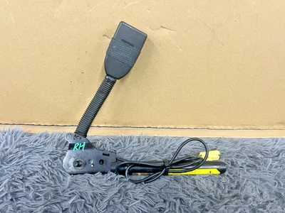 Pontiac GTO 2004-2006 kit tensor hebilla cinturón de seguridad delantero derecho OEM 1C13 Foto 1 de 4