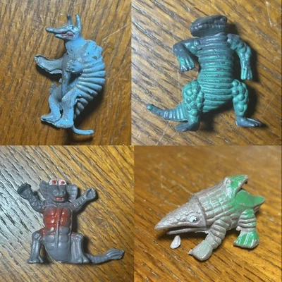 Juguetes de colección D&D Burlete Patchisaur Chinasaur, Lizardman, 4 figuras Foto 1 de 4
