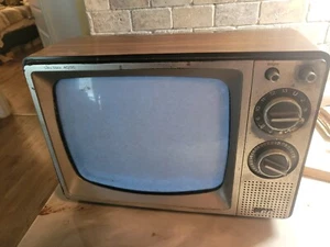 tv vintage rca stato solido - Foto 1 di 4