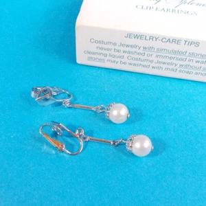 Vtg 1973 Avon EVENING SPLENDOR Clip Earrings Silver Tone & Pearls with Box NOS - Picture 1 of 7