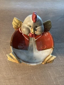 #Molliges Huhn Hahn Seife oder Schmuck Schale Keramik Tragejacke Rarität ~ SPASS - Bild 1 von 9