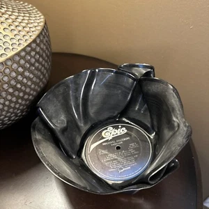 Retro Vintage Upcycled Vinyl Record Bowl Michael Jackson Thriller LP AL 38112 - Picture 1 of 6