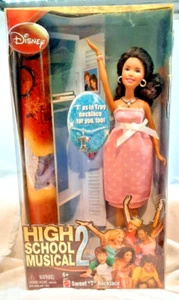 Muñeca de moda High School Musical 2 Gabriella - Collar en T dulce - Póster de Troya NUEVO - Imagen 1 de 14