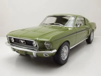 Ford Mustang Fastback GT 1968 Verde Chiaro Metallizzato Modellino 1:12 Norev - Immagine 1 di 4