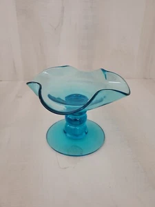 Mid Century Hand Blown Teal Blue Art Glass Pedestal Dish~Aquamarine~Coastal~Gift - Picture 1 of 7