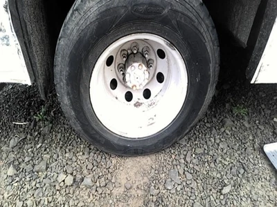 Rueda DRW 16x6 acero 8 orificios para furgoneta Ford E350 92-07 30499173 Foto 1 de 4