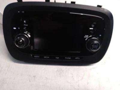 Audio Equipment Radio 4 Door X Model AM-FM Uconnect Fits 16-17 FIAT 500 527798 - Image 1 of 4