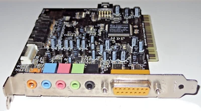Creative Sound Blaster Live! 5.1 Digital PCI Sound Card with FP header (SB0220) - Image 1 of 4
