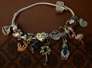 One of a Kind Love Florida Living Charm Bracelet - Picture 1 of 7