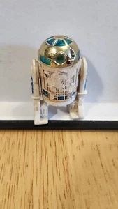 Vintage Kenner Star Wars 1977 A New Hope R2-D2 DROID Figure - Picture 1 of 3
