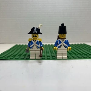 Lot of 2 Lego Pirates Minifigure Imperial Soldier pi004 pi061 Vintage *read* - Picture 1 of 3
