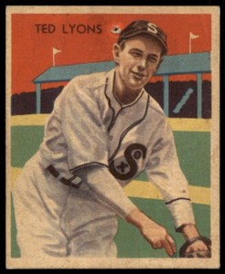 1934 DIAMOND STARS TED LYONS 43 FAIR R327 NATIONAL CHICLE CHICAGO WHITE SOX