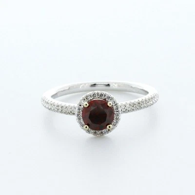 Diamante Natural Rojo/SI1 1.1T Excelente Corte Redondo Brillante Oro Blanco 18K Cuatro- Foto 1 de 4