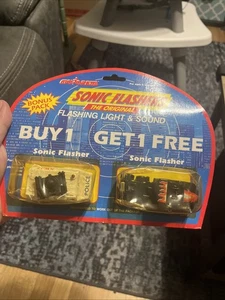 MAJORETTE SONIC FLASHERS 2 PACK WITH A Swat POLICE and truck 2390  sealed - Picture 1 of 4