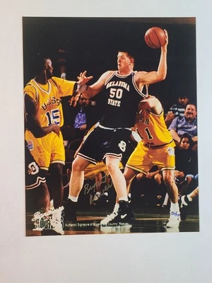 Signature Rookies Auténtica Firma de Bryant "Big Country" Reeves 8x10 #/750 Foto 1 de 4
