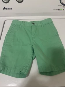 Childrens Place Boys Sz 5 Adjustable Waist Green Chino Shorts - Picture 1 of 3