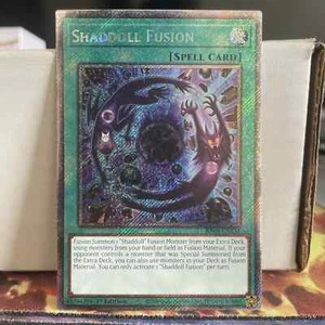 1° EDIZIONE SHADDOLL FUSION 2020 RA04-EN231 CARTA YUGIOH (NM) - Foto 1 di 2