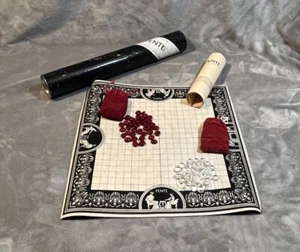 Travel Size Pente The Classic Game Of Skill Roll Up tubo negro vintage 1981 - Imagen 1 de 5