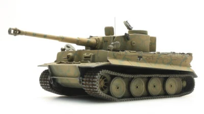 ARTITEC 1:87 · GERMAN TIGER I TANK  "KURSK CAMO" 1:87 - Image 1 of 3