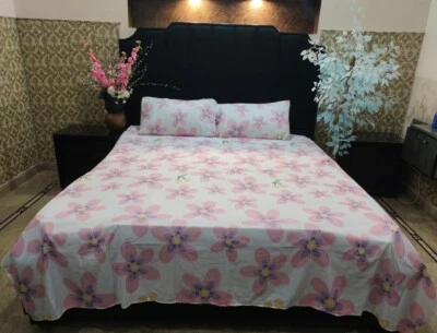 Sábana bajera estampada plana de polialgodón 200 TC suave duradera mínima planchado Queen 3 piezas Foto 1 de 4