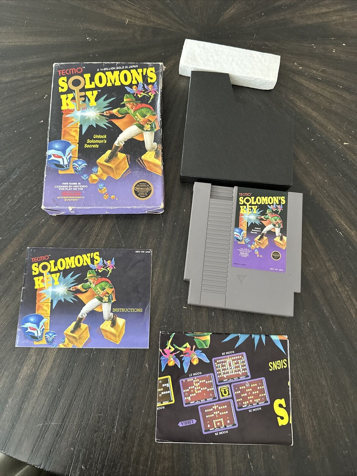Nintendo NES Game Solomons Key CIB Complete In Box 