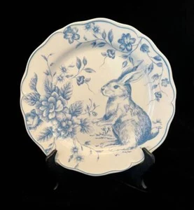 MAXCERA BLUE TOILE~BUNNY~RABBIT~EASTER~9-1/4" SCALLOPED LUNCHEON PLATE~NEW - Picture 1 of 2