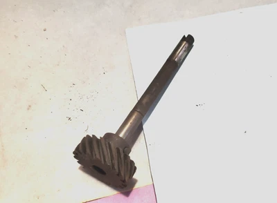 Chrysler Imperial/300/New Yorker 331 1951-54,55 eje de bomba de aceite Hemi Foto 1 de 3