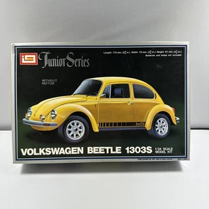 Imai 1/24 scale Volkswagen 1303S Beetle unmade plastic model car kit - Picture 1 of 17
