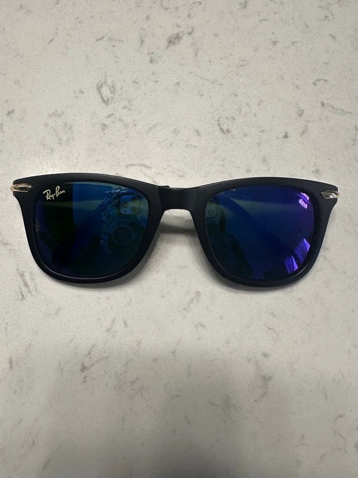 Gafas de sol Ray-Ban para mujer polarizadas doradas/recortadas RB2148 Foto 1 de 4