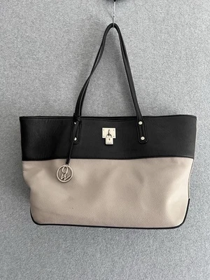 Bolso de Mano Nine West Usado Estado Negro/Beige Diseño Candado Cuero Sintético Foto 1 de 4