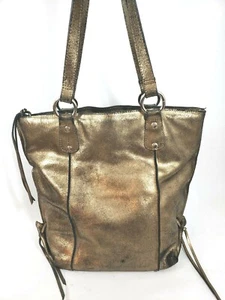 Kate Landry Damen Metallic Bronze Leder Umhängetasche Handtasche Nieten Quaste Handtasche - Bild 1 von 12